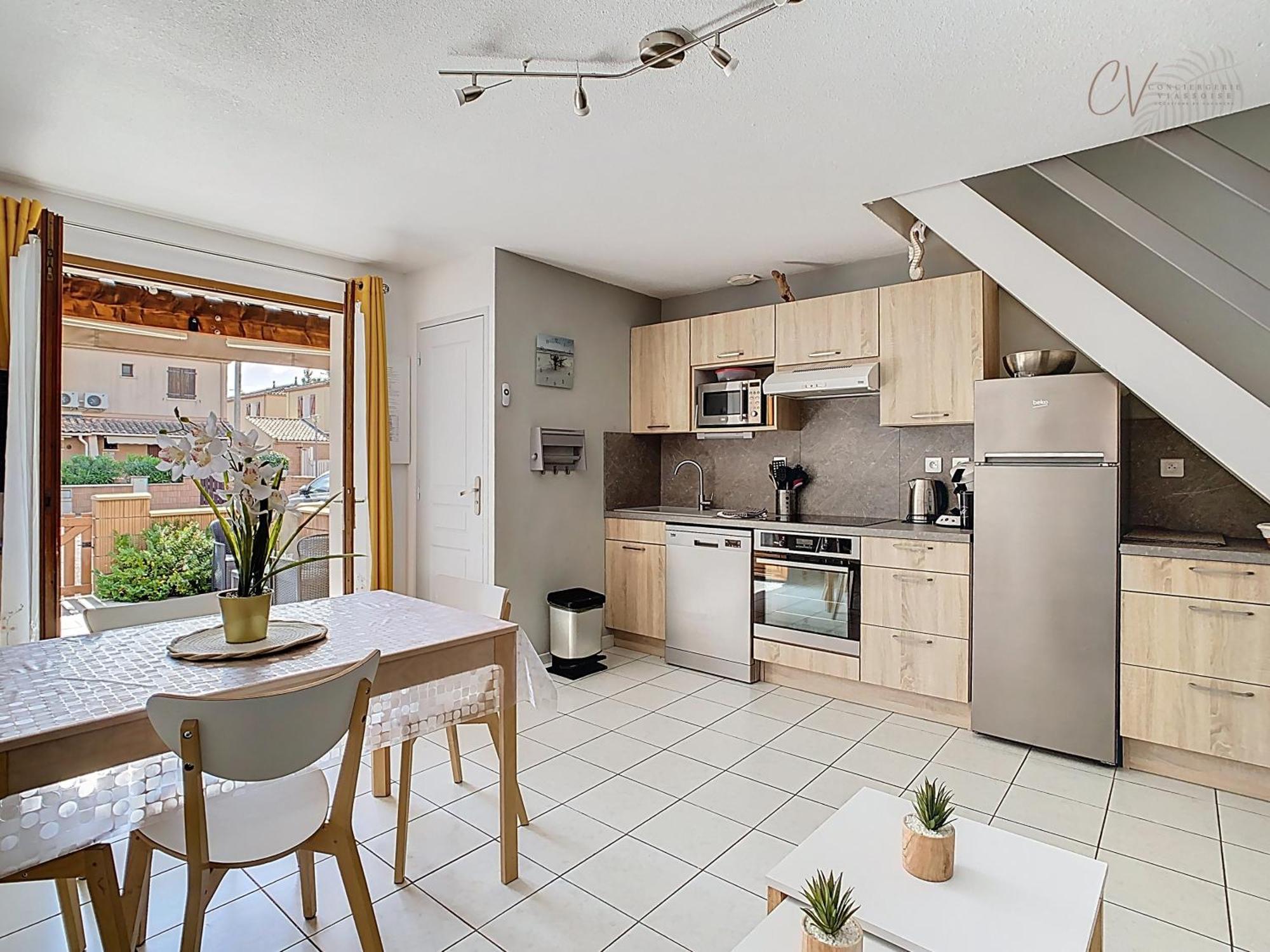 Petit Coin De Paradis Dans Residence Avec Piscine Vias Zewnętrze zdjęcie